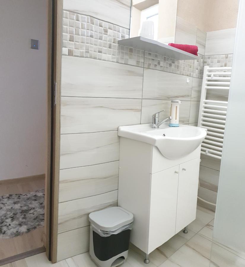 Апартаменти Casa Ana Cluj Екстер'єр фото